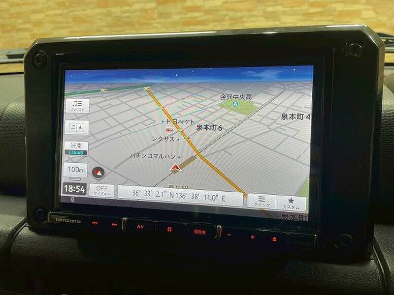 SUZUKI JIMNY SIERRA
