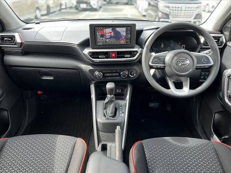 DAIHATSU ROCKY