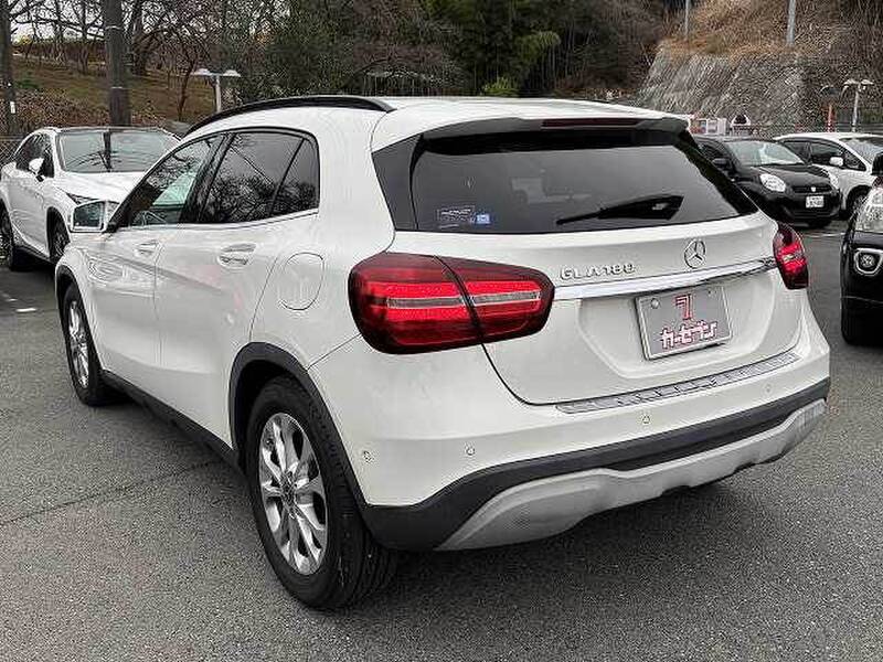 MERCEDES BENZ GLA-CLASS
