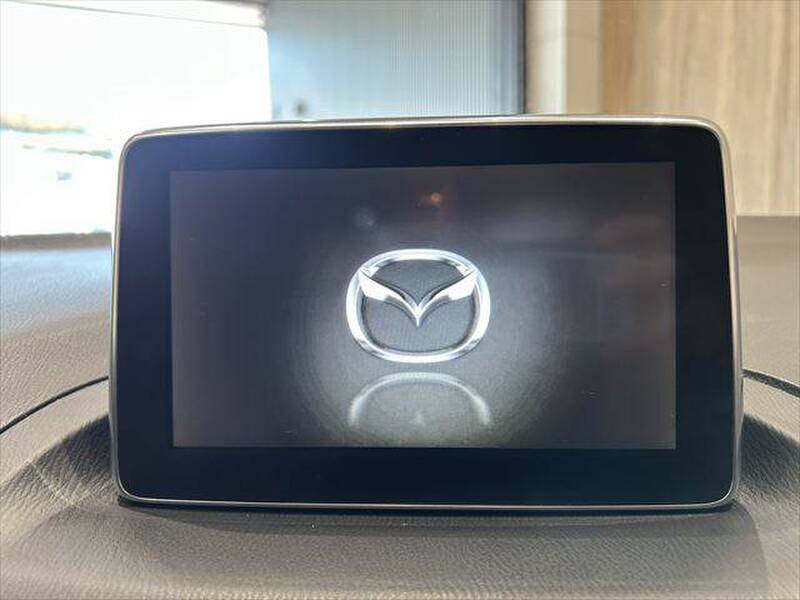 MAZDA AXELA (MAZDA3)