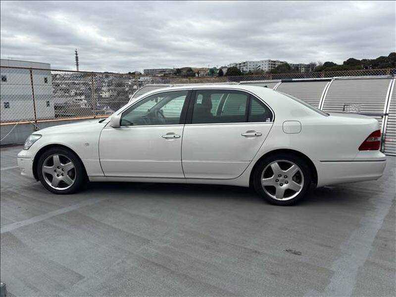 TOYOTA CELSIOR (LEXUS LS400)