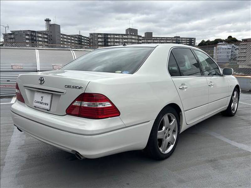 TOYOTA CELSIOR (LEXUS LS400)