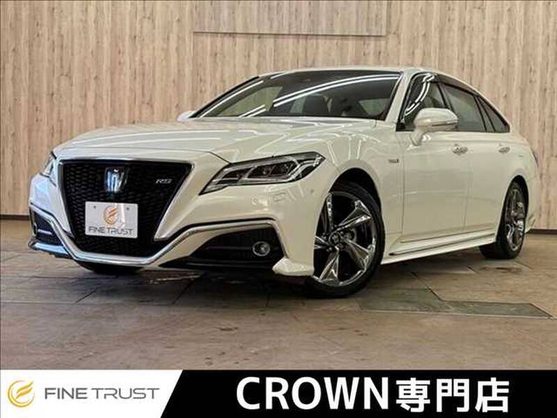 TOYOTA CROWN