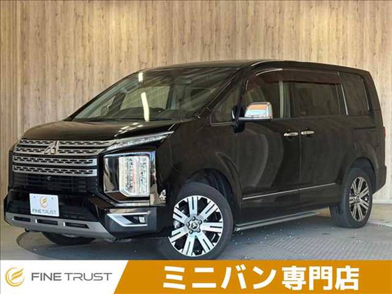 MITSUBISHI DELICA D5