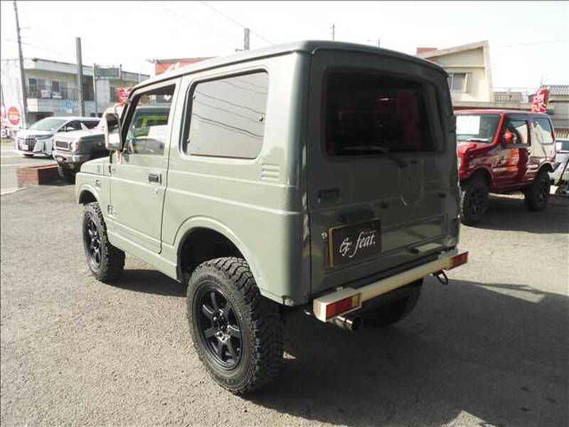 SUZUKI JIMNY