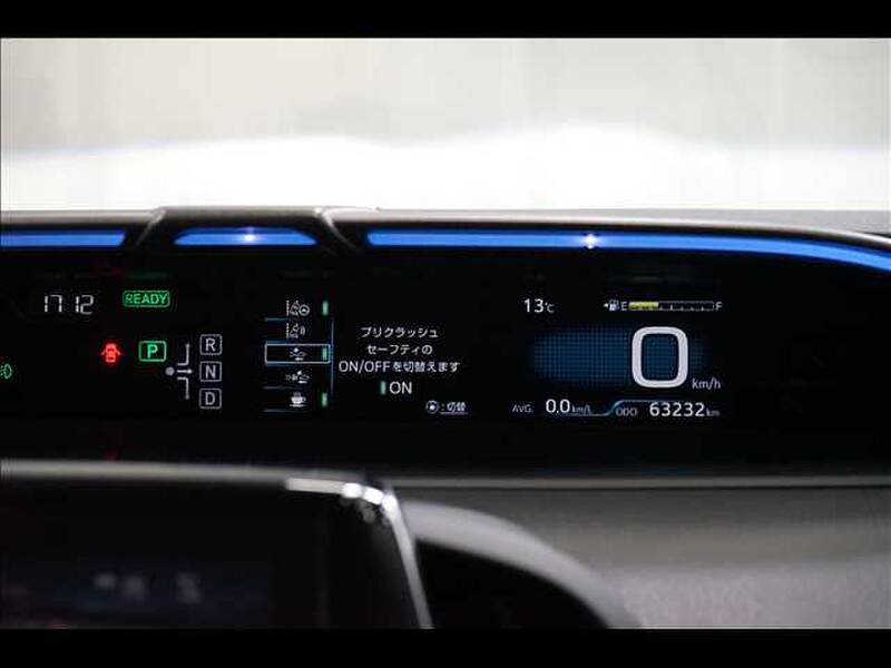 TOYOTA PRIUS PHV