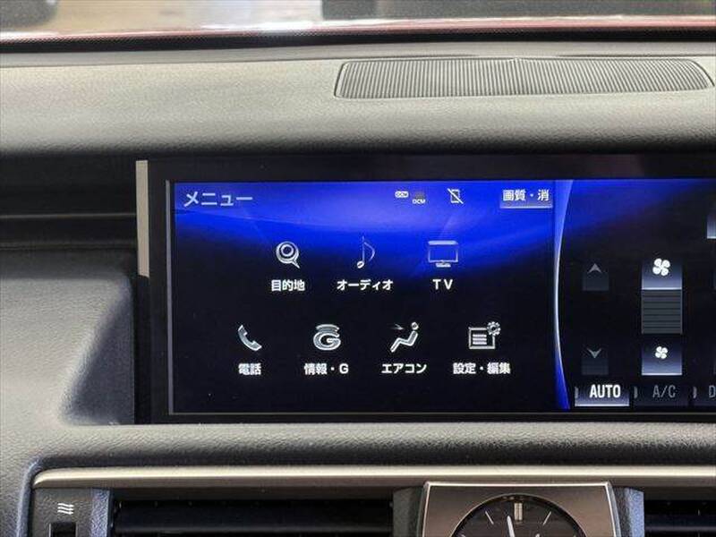 LEXUS IS