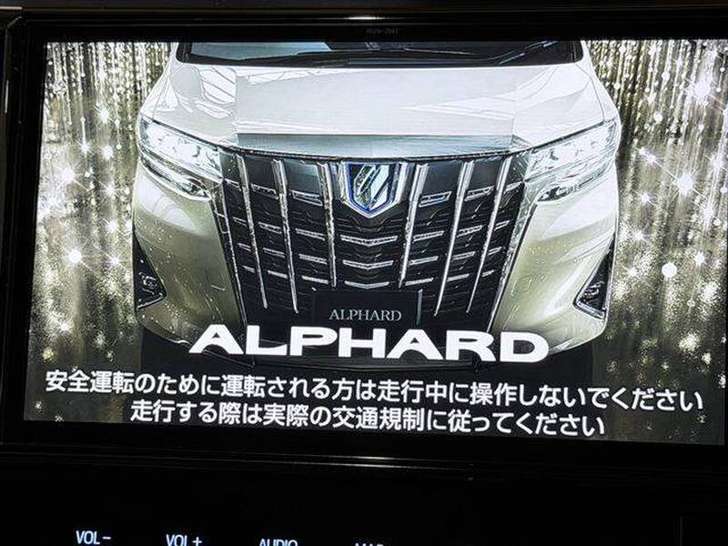 TOYOTA ALPHARD HYBRID