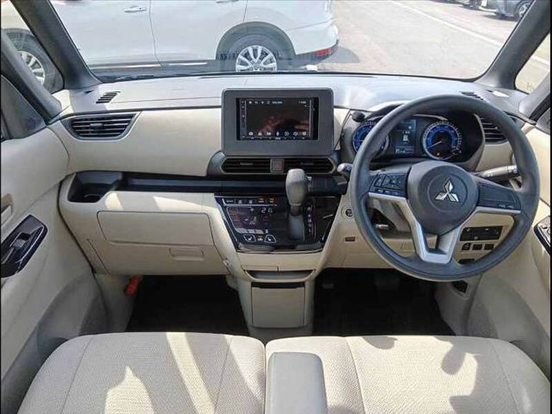 MITSUBISHI EK SPACE