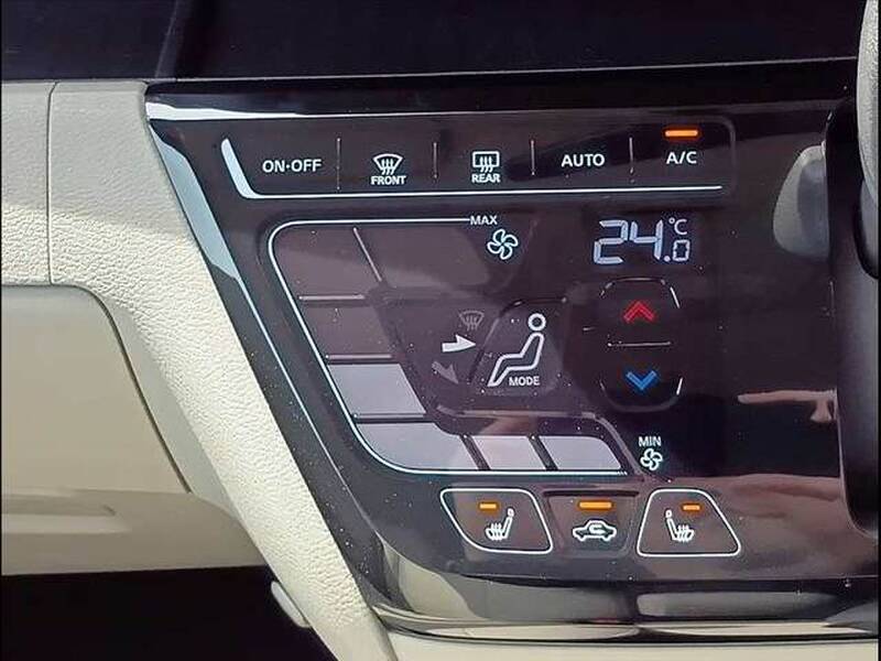 MITSUBISHI EK SPACE