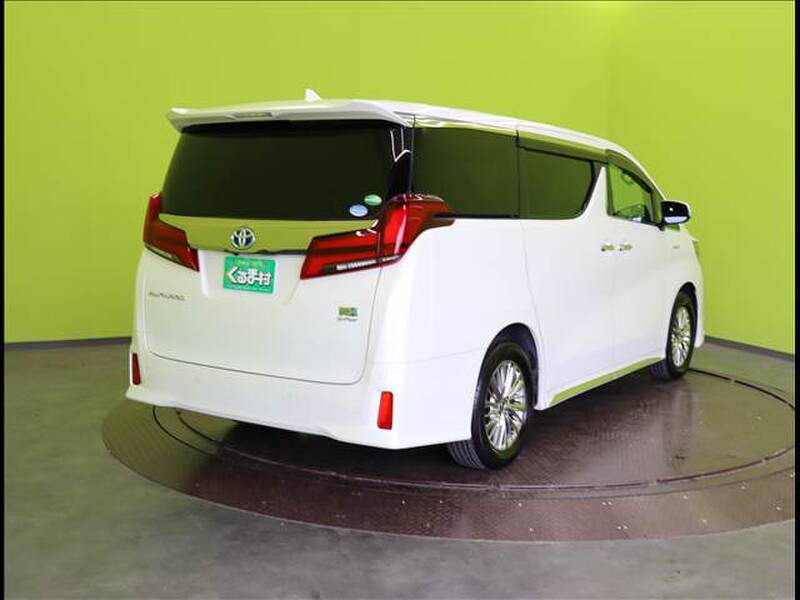 TOYOTA ALPHARD HYBRID