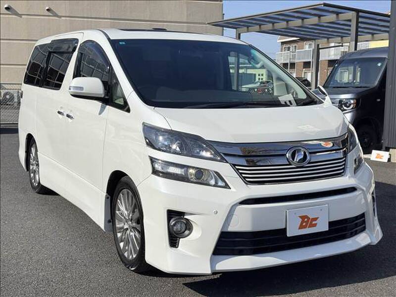 TOYOTA VELLFIRE