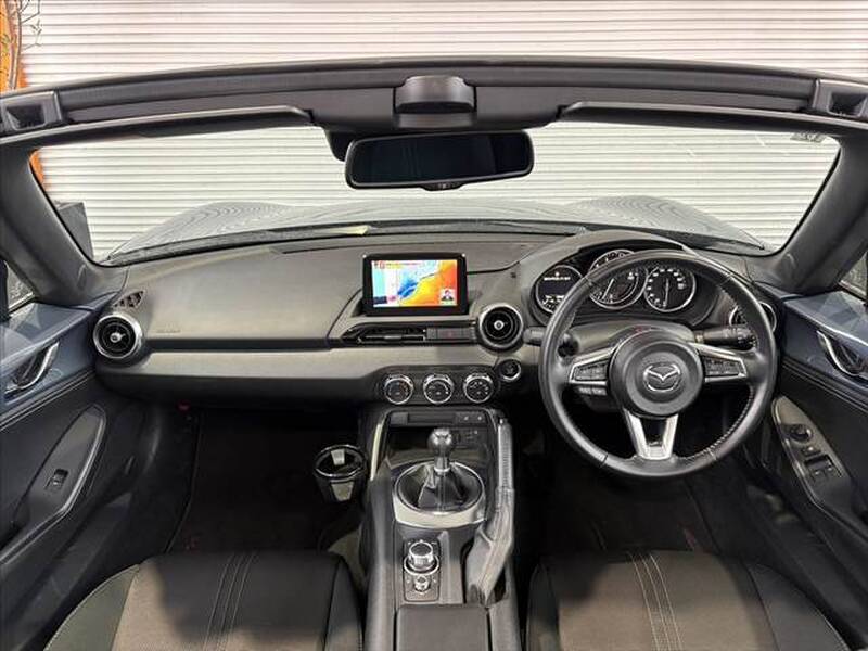 MAZDA ROADSTER