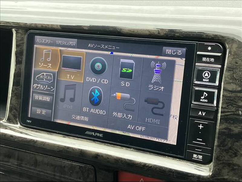 TOYOTA REGIUS ACE VAN
