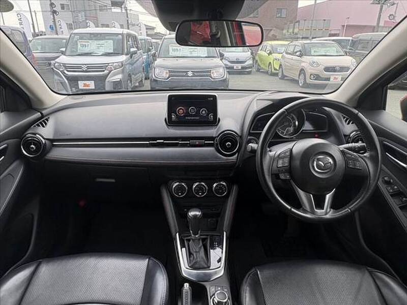 MAZDA DEMIO (MAZDA2)