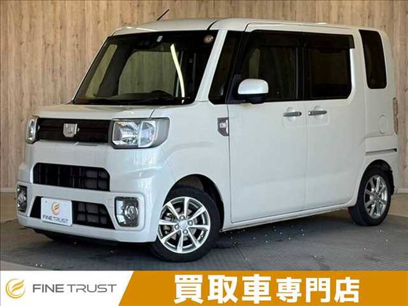 DAIHATSU WAKE