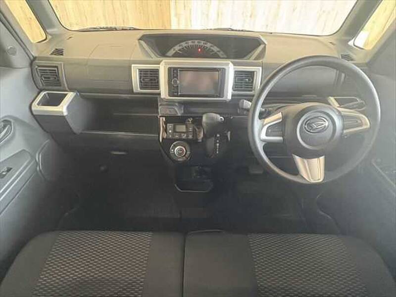 DAIHATSU WAKE