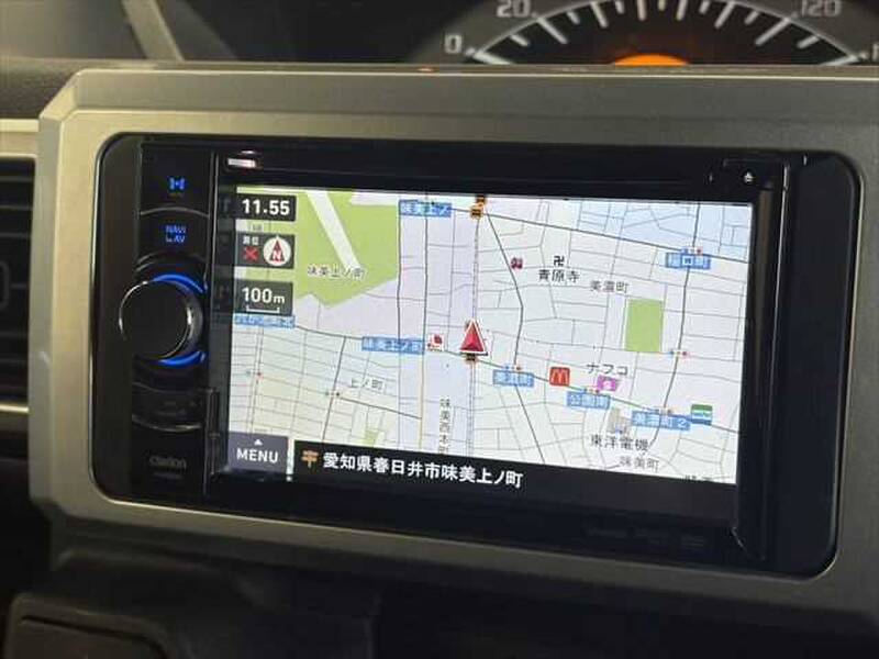DAIHATSU WAKE