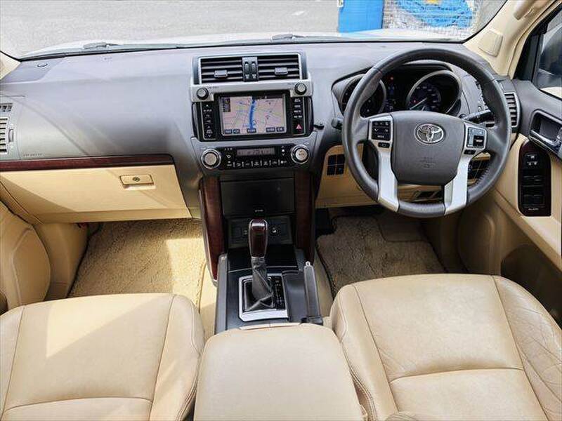 TOYOTA LAND CRUISER PRADO (LEXUS GX400)