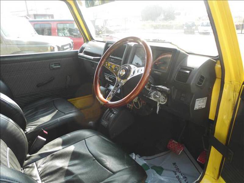 SUZUKI JIMNY