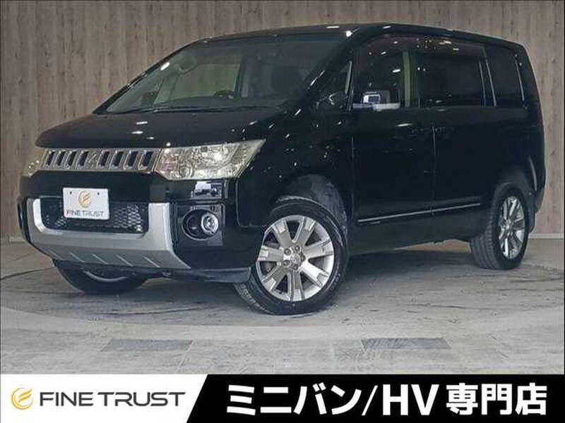 MITSUBISHI DELICA D5