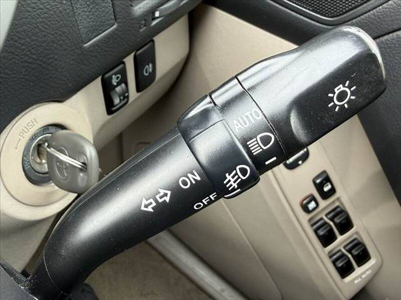 TOYOTA HILUX SURF (4RUNNER)