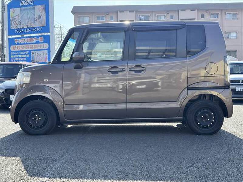 HONDA N-BOX