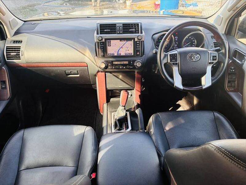 TOYOTA LAND CRUISER PRADO (LEXUS GX400)