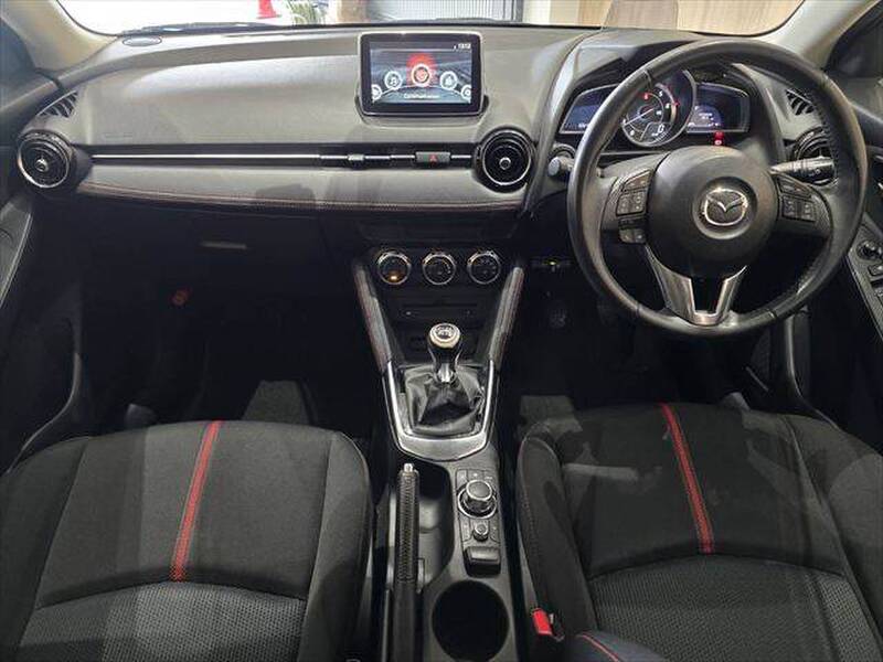 MAZDA DEMIO (MAZDA2)