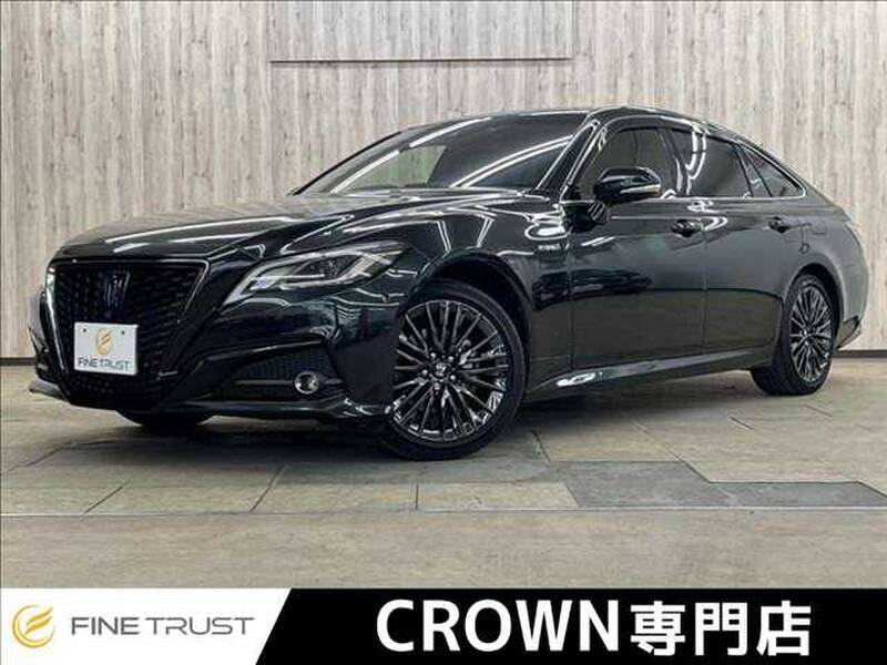 TOYOTA CROWN