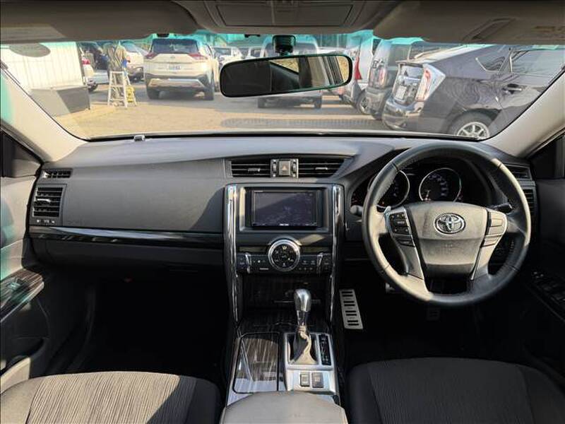 TOYOTA MARK X