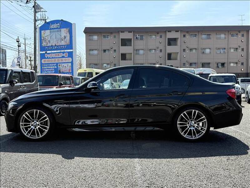 BMW 3 SERIES