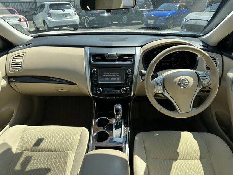 NISSAN TEANA