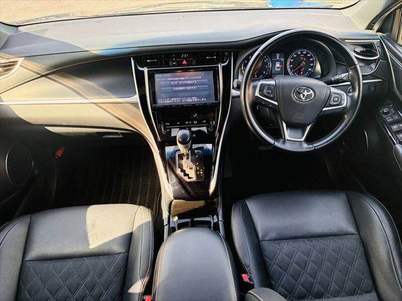 TOYOTA HARRIER (LEXUS RX300)
