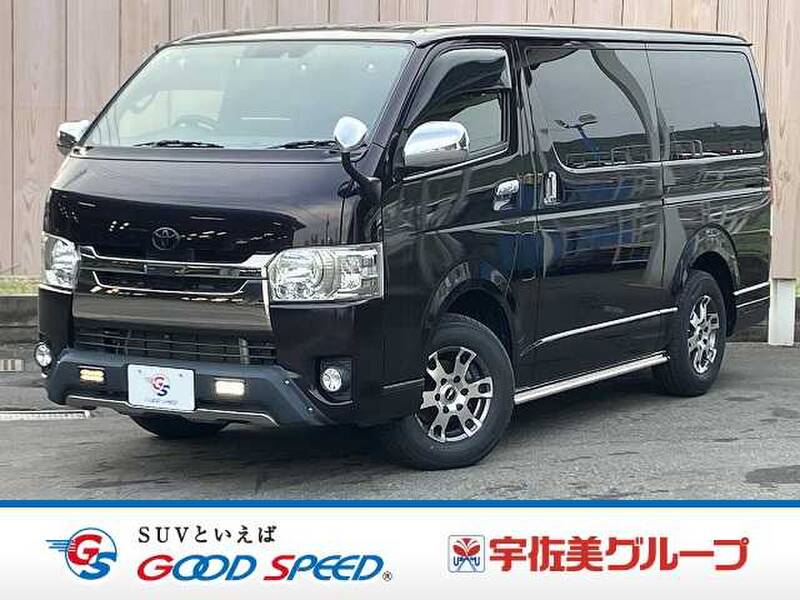 TOYOTA HIACE VAN