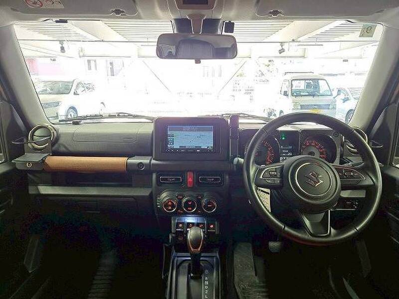 SUZUKI JIMNY SIERRA