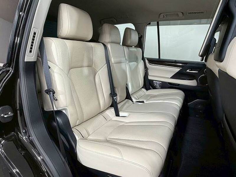 LEXUS LX
