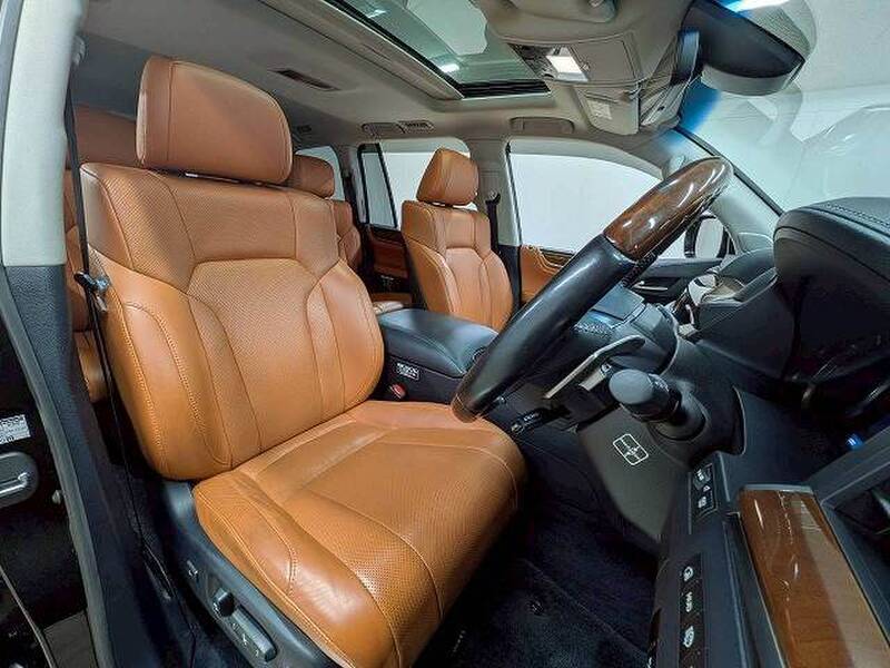 LEXUS LX