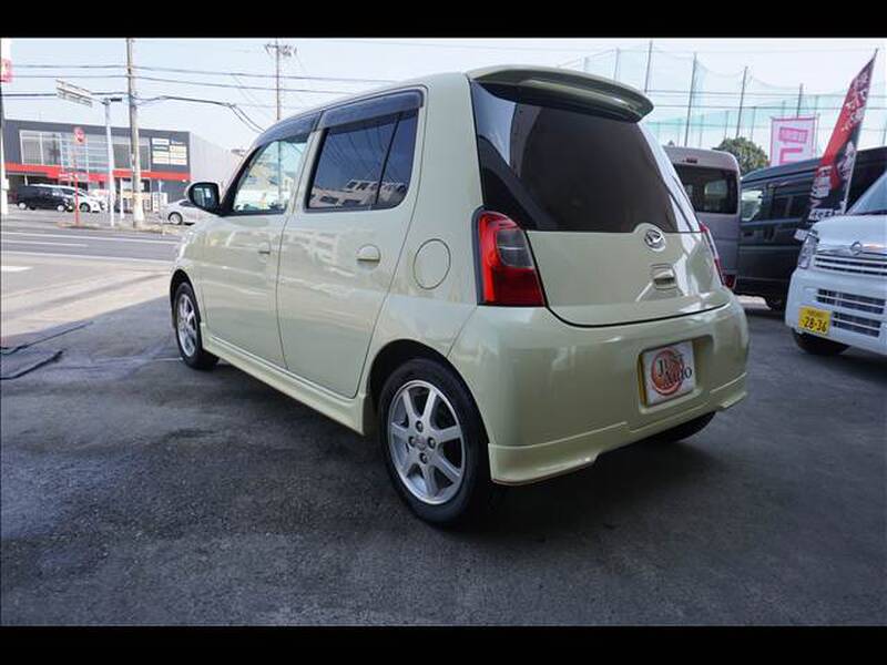 DAIHATSU ESSE