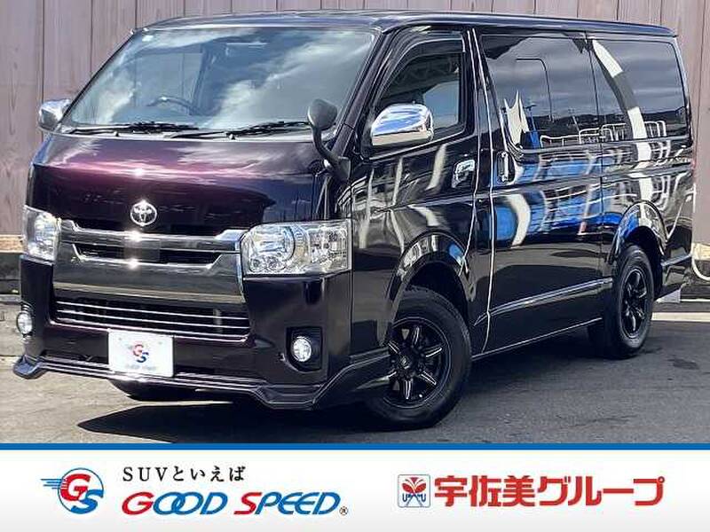 TOYOTA HIACE VAN