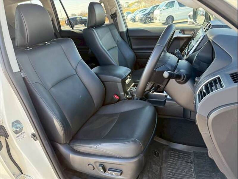TOYOTA LAND CRUISER PRADO (LEXUS GX400)