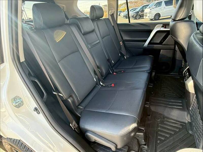 TOYOTA LAND CRUISER PRADO (LEXUS GX400)