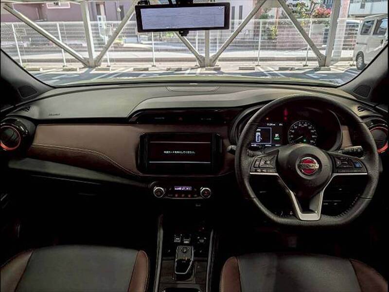 NISSAN KICKS