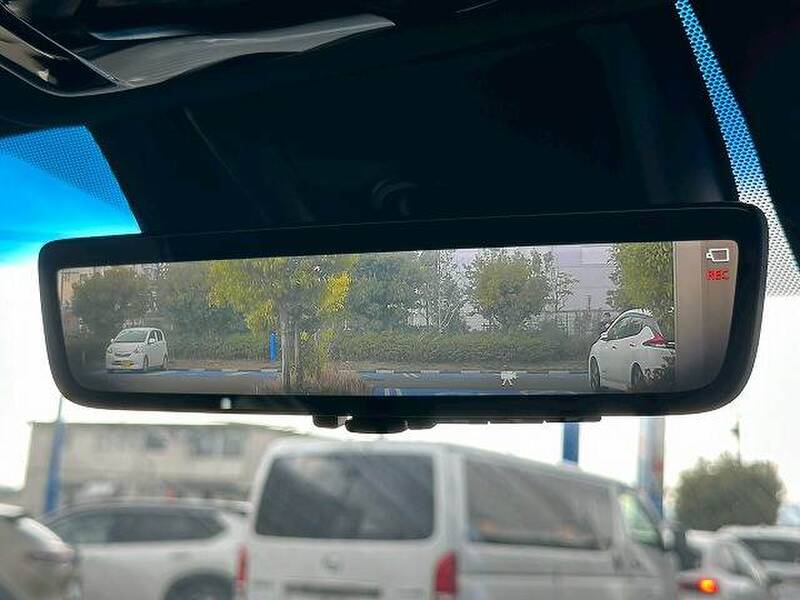TOYOTA HARRIER HYBRID