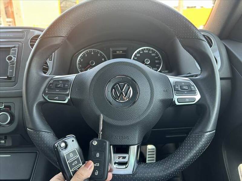 VOLKSWAGEN 0