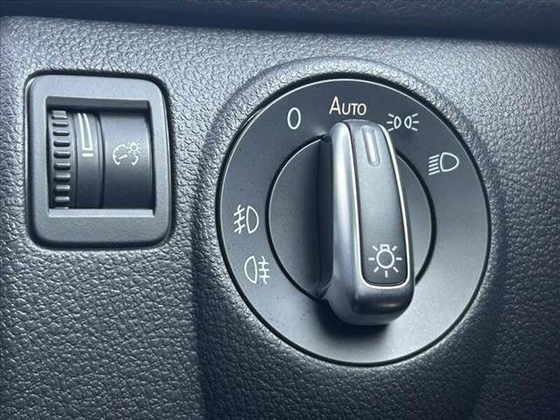 VOLKSWAGEN 0