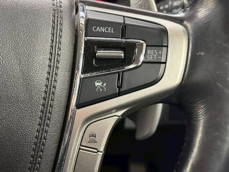 MITSUBISHI OUTLANDER PHV