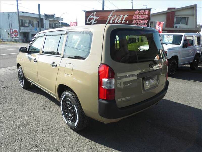 TOYOTA PROBOX VAN
