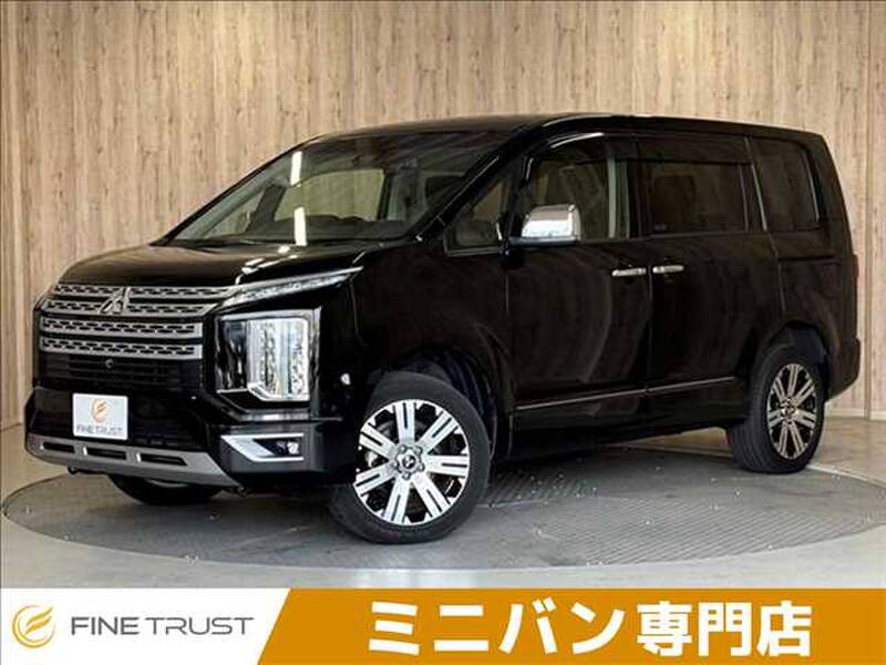 MITSUBISHI DELICA D5