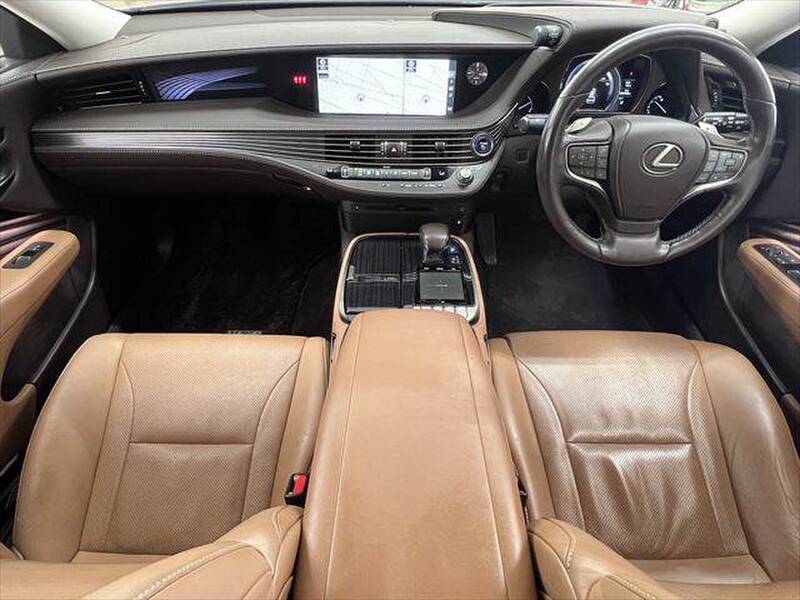 LEXUS LS